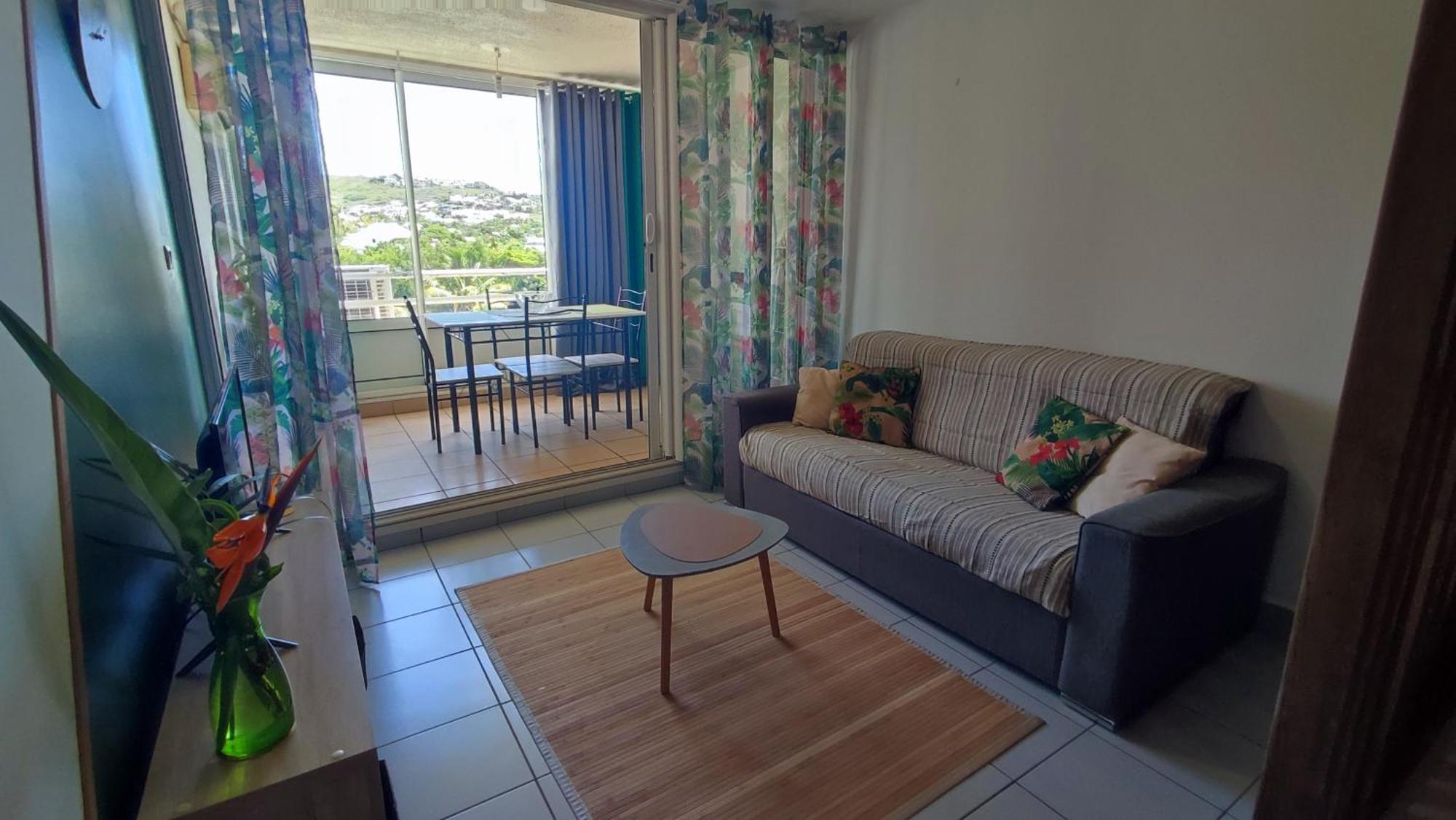 Les Franciseas Apartment Сен Жилс ле Бен Екстериор снимка